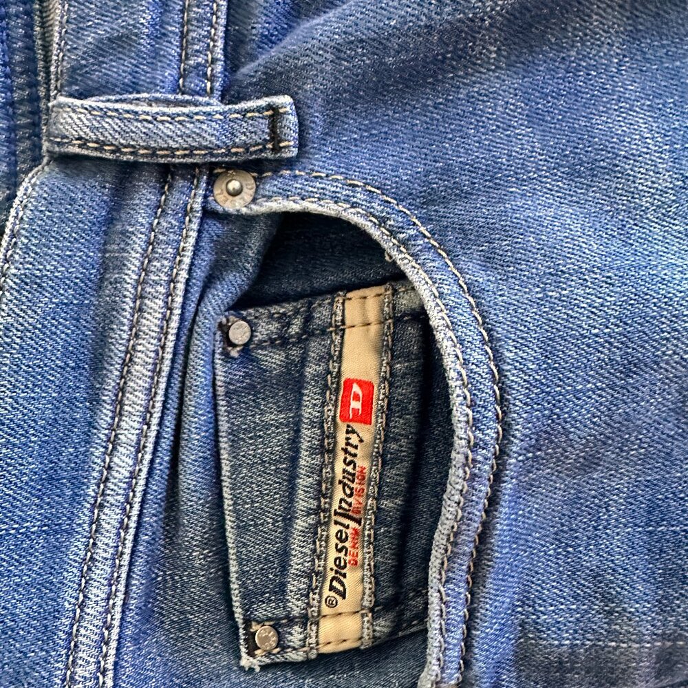 Men's Diesel Jeans Size 32W L32